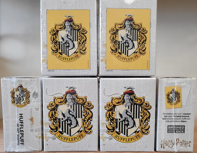 Dragon Shield Deck Protector - Hufflepuff 1