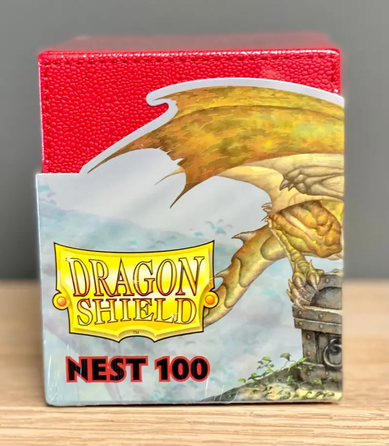 Dragon Shield - Nest 100 - Red And Black 1