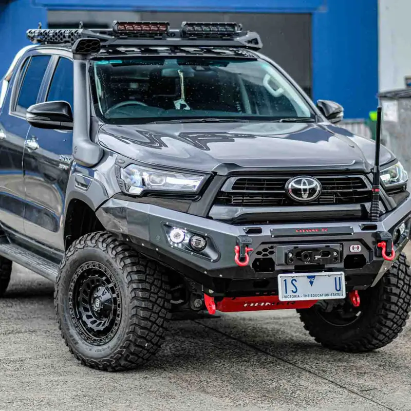 Hamer 4X4 King Series Bull Bar For Toyota Hilux Revo 2020-2023 No Flares 2