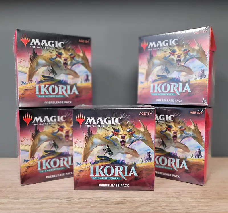 Magic: The Gathering - Ikoria Lair Of Behemoths Pre-Release Kit 1