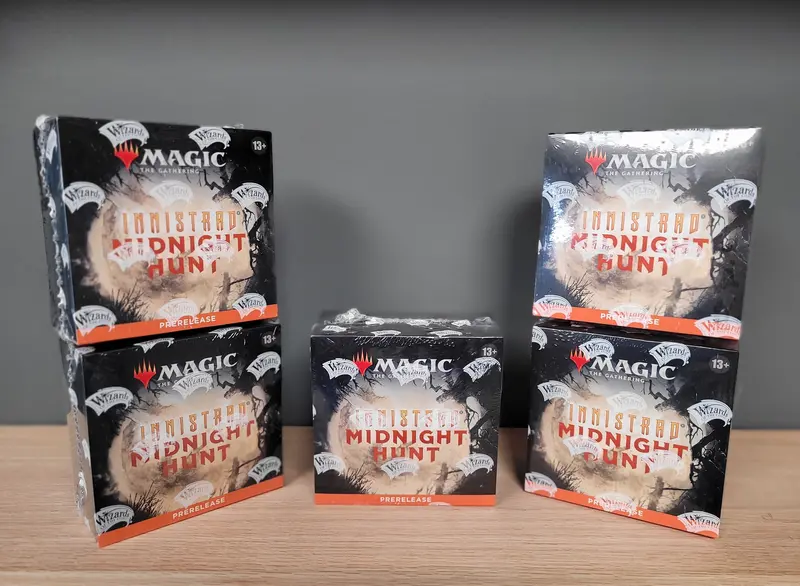 Magic: The Gathering - Innistrad Midnight Hunt Pre-Release Kit 1