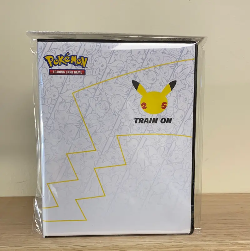 Pokémon Tcg: 25Th Anniversary First Partner Collector's Binder 1