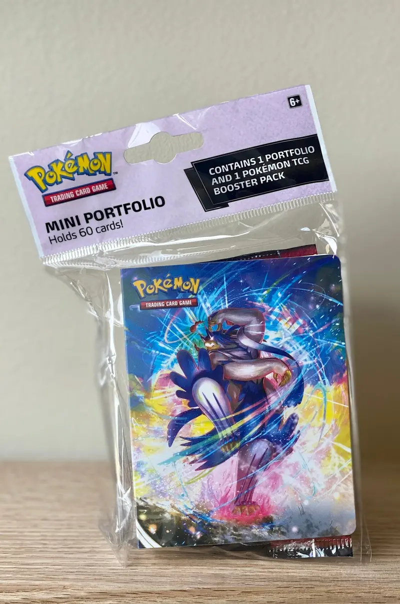 Pokémon Tcg: Battle Styles Mini Portfolio With Booster Pack 1