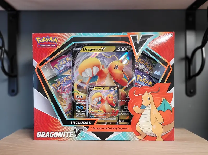 Pokémon Tcg: Dragonite V Box 1