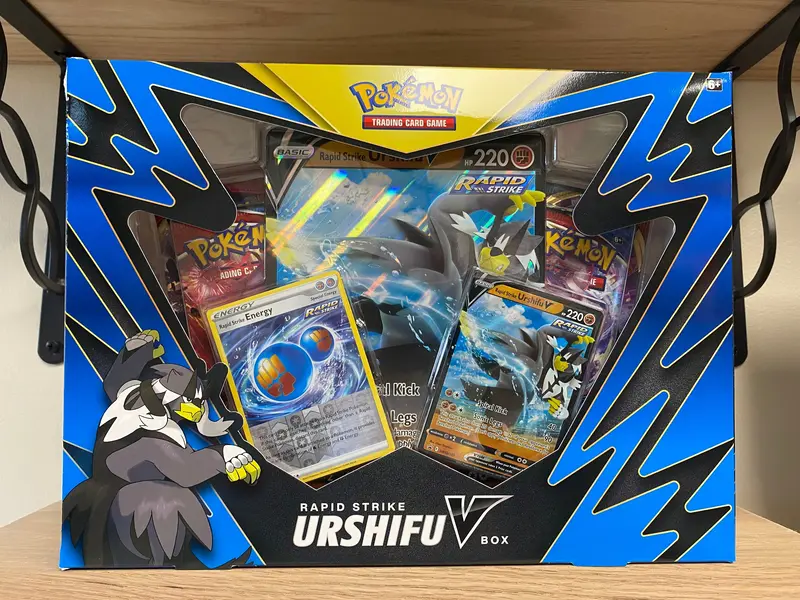 Pokémon Tcg: Sword & Shield: Battle Styles - Rapid Strike Urshifu V Box 1