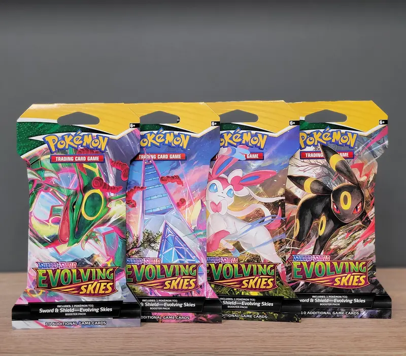 Pokémon Tcg: Sword & Shield: Evolving Skies - Sleeved Booster Pack 1