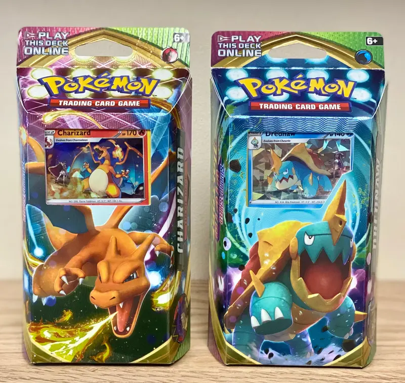 Pokémon Tcg: Sword & Shield-Vivid Voltage Drednaw/Charizard Theme Deck 1