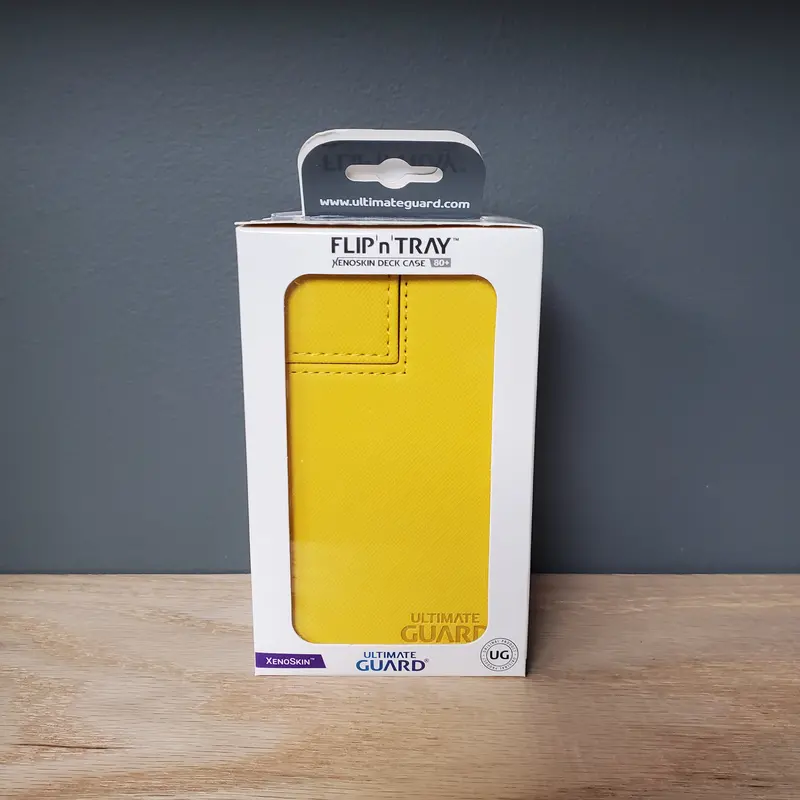 Ultimate Guard - Flip'n'tray 80+ Xenoskin Deck Case - Amber 1