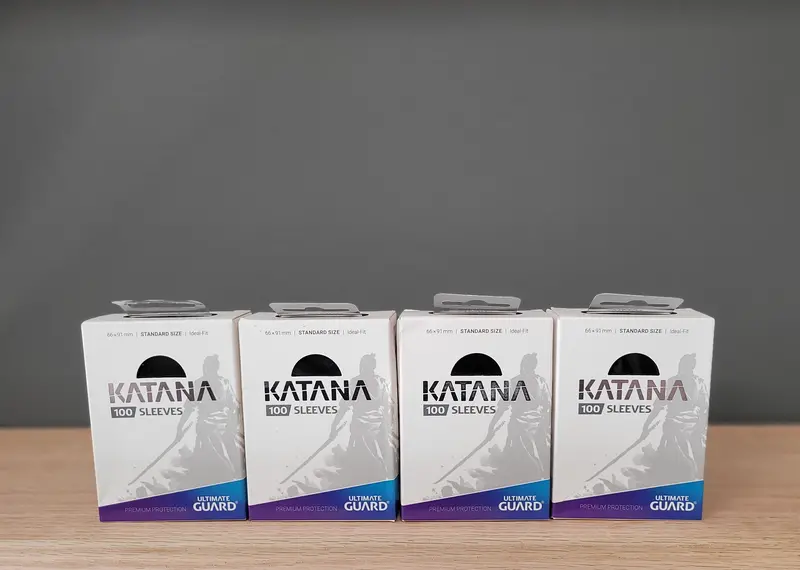 Ultimate Guard - Katana Sleeves - Black 100 Ct 1