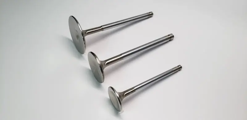 Ferrea Competition Plus Exhaust Valve For Ford Boss 302 / 351C / 429 — 1.71" Stem, 5.165" Length, +.100" Oversize (Single Unit) 2